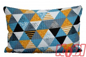 Poszewka z kory rozmiar 40x60 kolorowe trójkąty 3492 Kobi
